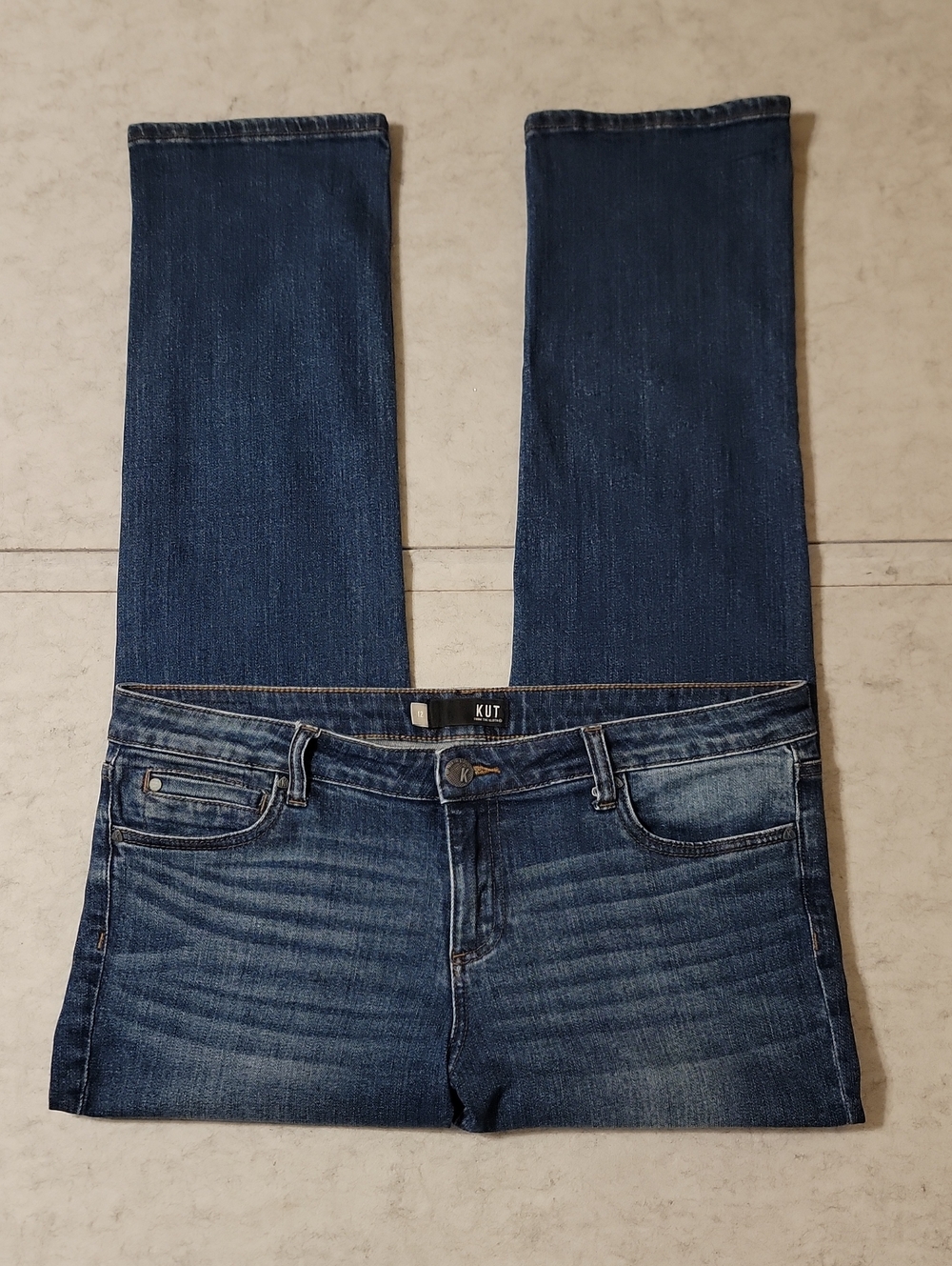 Kut from the Kloth Catherine Boyfriend Jeans Size 12 Medium Wash Denim